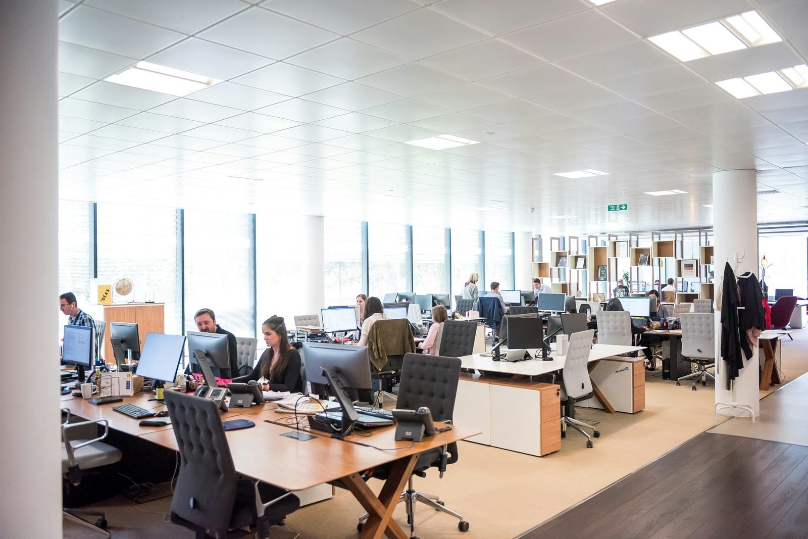 Virtual assistant workstation in Lahore, Pakistan